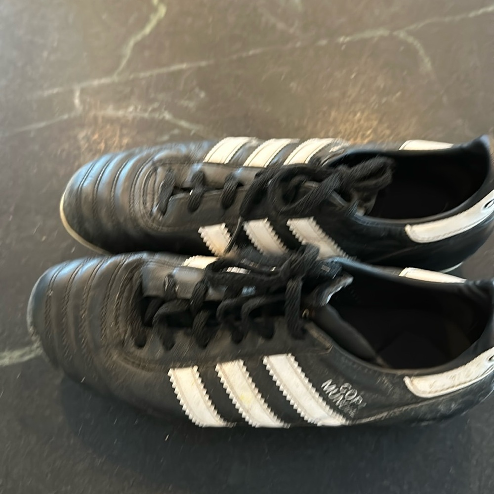 Adidas CPA MUNDIAL soccer cleats size 5